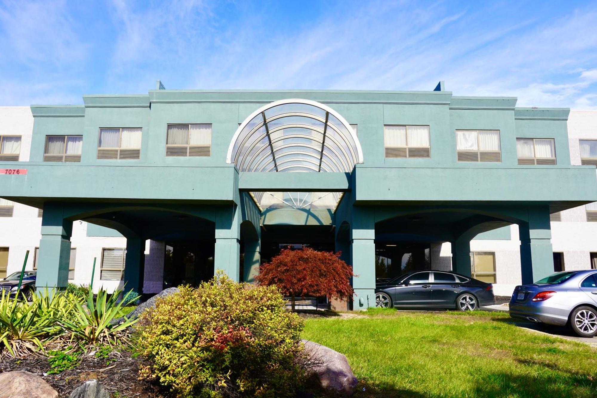ווטרפורד American Inn & Suites מראה חיצוני תמונה